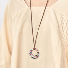 画像をギャラリービューアに読み込む, Pendant Glass Holder ペンダント グラスホルダー <サークル>(L37 white lame)