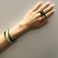 画像をギャラリービューアに読み込む, Bangle バングル<Flat>(A86 marble gold white)