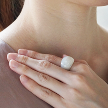 画像をギャラリービューアに読み込む, Dirocca Ring<ラウンド>R2(C07 flower gray)