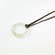 画像をギャラリービューアに読み込む, Pendant Loupe ペンダントルーペ<KOC>(H60 white)