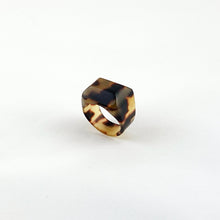 画像をギャラリービューアに読み込む, Dirocca Ring<スクエア>S2(228 bekkou yellow)