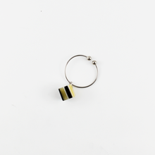 画像をギャラリービューアに読み込む, Earcuff イヤーカフ＜キューブ＞（386 yellow horn）
