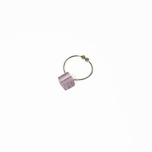 画像をギャラリービューアに読み込む, Earcuff イヤーカフ＜キューブ＞（003 pink stripe）
