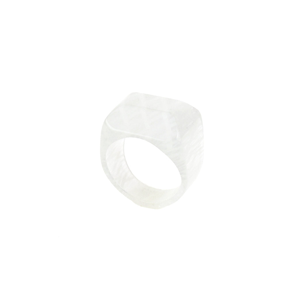 Dirocca Ring＜スクエア＞S2（T22 white veil）