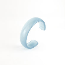 画像をギャラリービューアに読み込む, Bangle バングル＜Shell＞（210 milky light blue）

