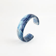 画像をギャラリービューアに読み込む, Bangle バングル＜Shell＞（FR3 airy blue）
