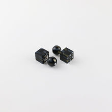 画像をギャラリービューアに読み込む, Reversible Pierced リバーシブルピアス（370 black raden）
