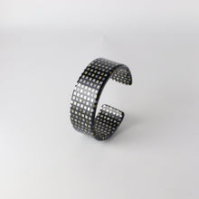 画像をギャラリービューアに読み込む, Bangle バングル＜Flat＞（370 black raden）
