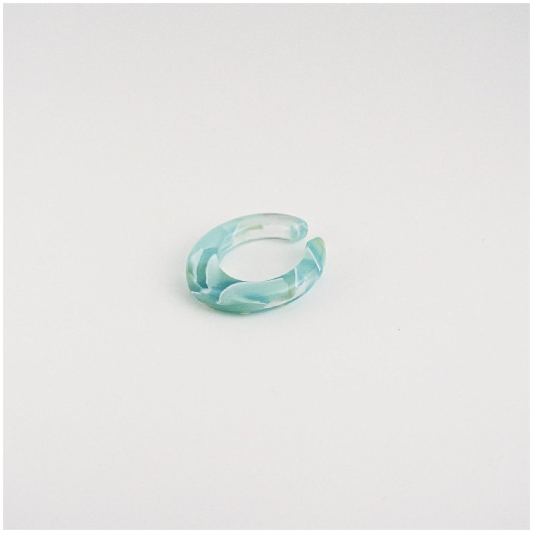 Earcuff イヤーカフ（931 summer green）