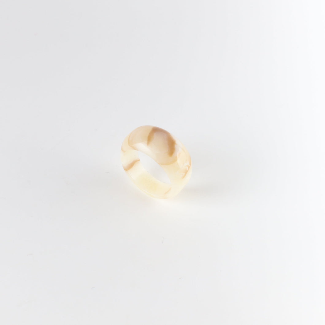 Dirocca Ring＜ラウンド＞R1（CQ1 marble white）