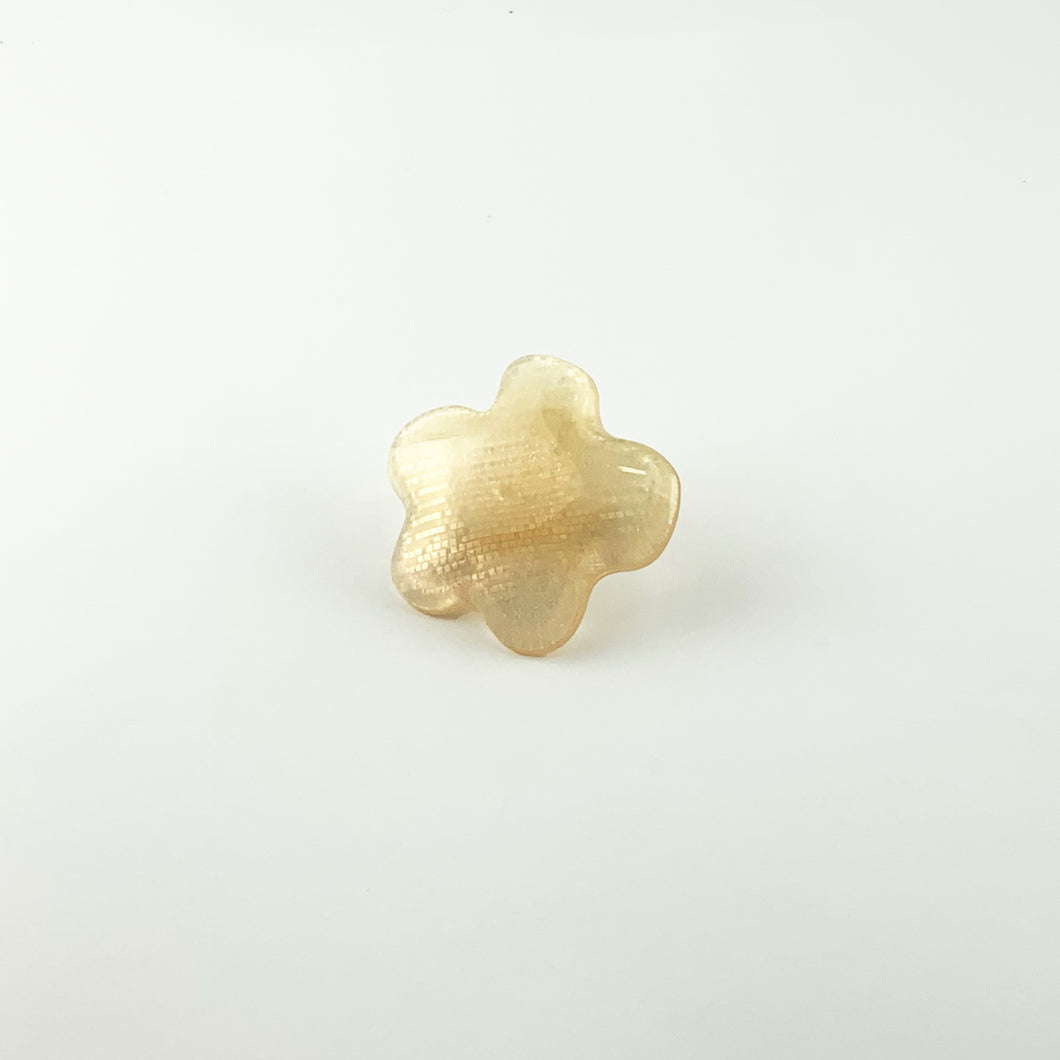 Brooch ブローチ（L37 white lame）