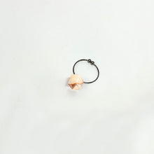 画像をギャラリービューアに読み込む, Earcuff イヤーカフ＜キューブ＞（CQ1 marble white）

